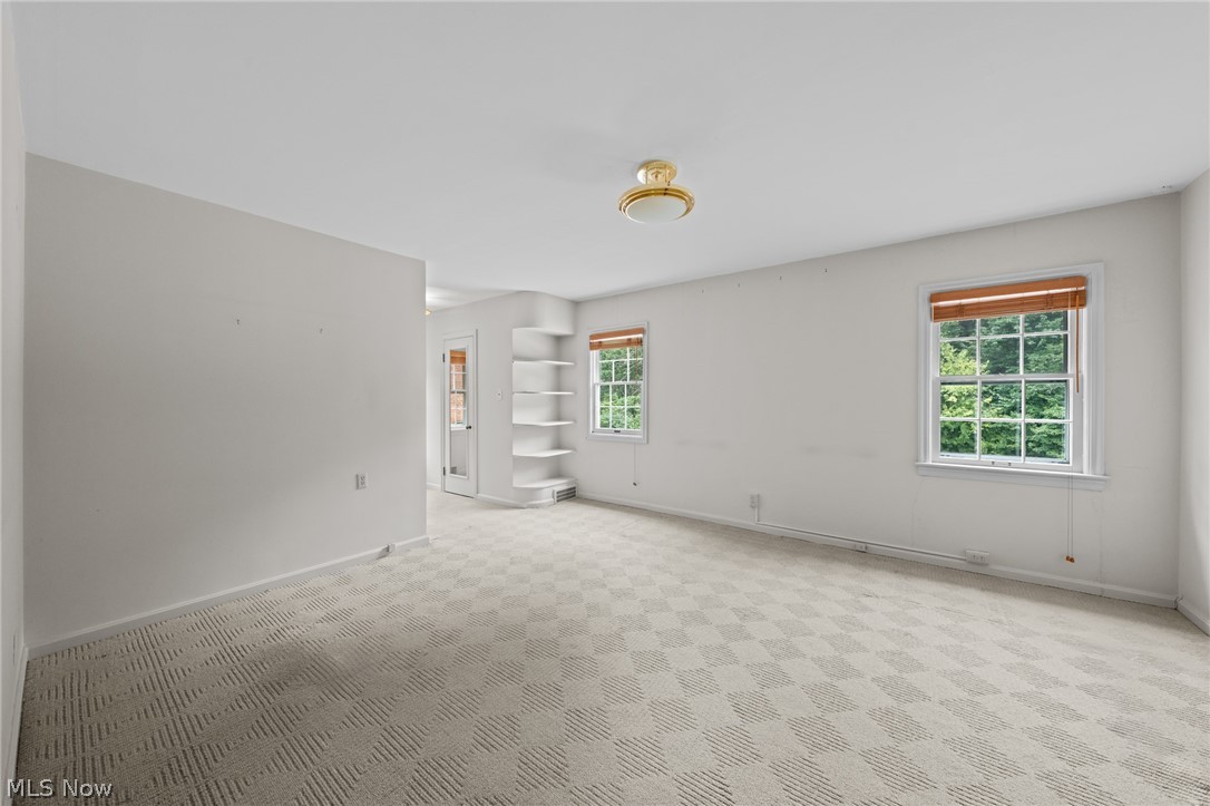 3727 Meadowbrook Boulevard University Heights OH 44118