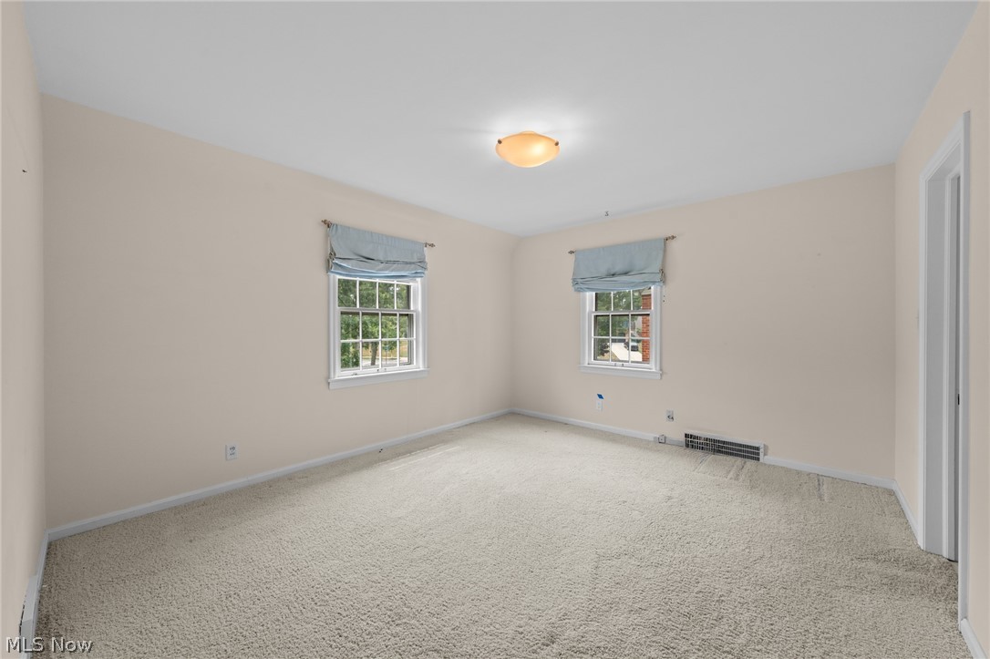 3727 Meadowbrook Boulevard University Heights OH 44118