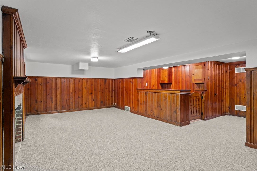 3727 Meadowbrook Boulevard University Heights OH 44118