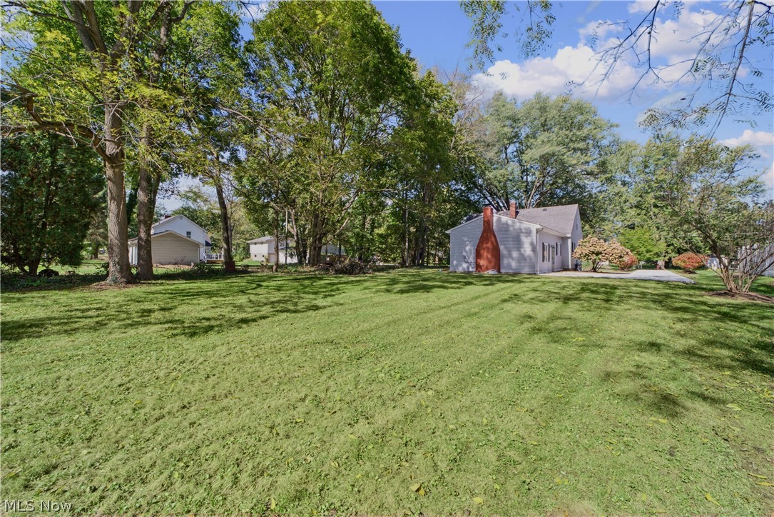 3292 Helmsdale Drive Akron OH 44312