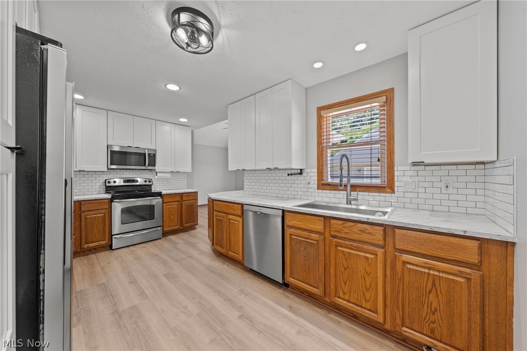 4690 W 11th Street Cleveland OH 44109