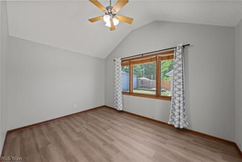 4690 W 11th Street Cleveland OH 44109