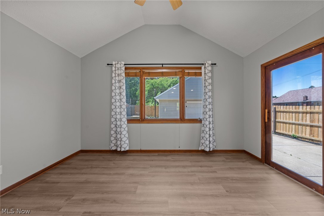 4690 W 11th Street Cleveland OH 44109