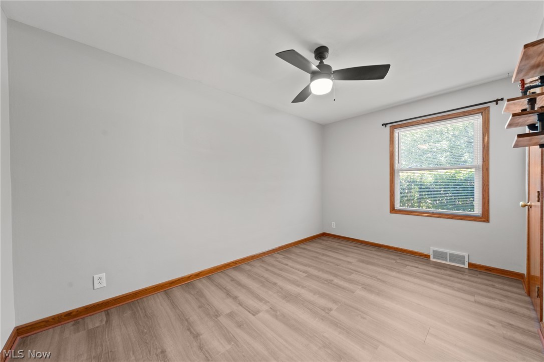 4690 W 11th Street Cleveland OH 44109
