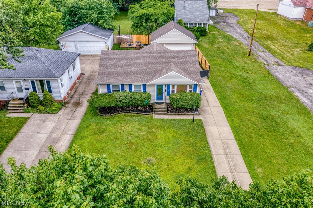 4690 W 11th Street Cleveland OH 44109