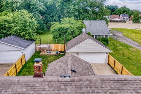 4690 W 11th Street Cleveland OH 44109