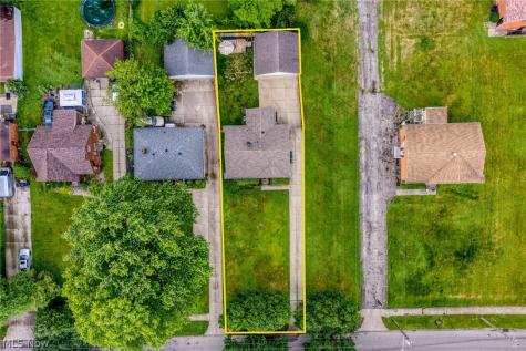 4690 W 11th Street Cleveland OH 44109