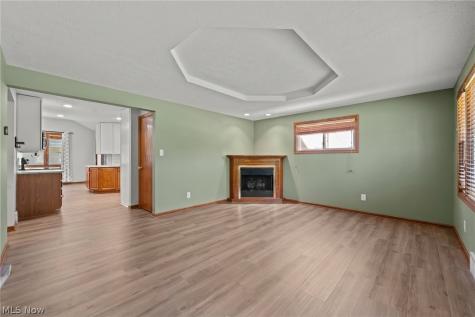 4690 W 11th Street Cleveland OH 44109