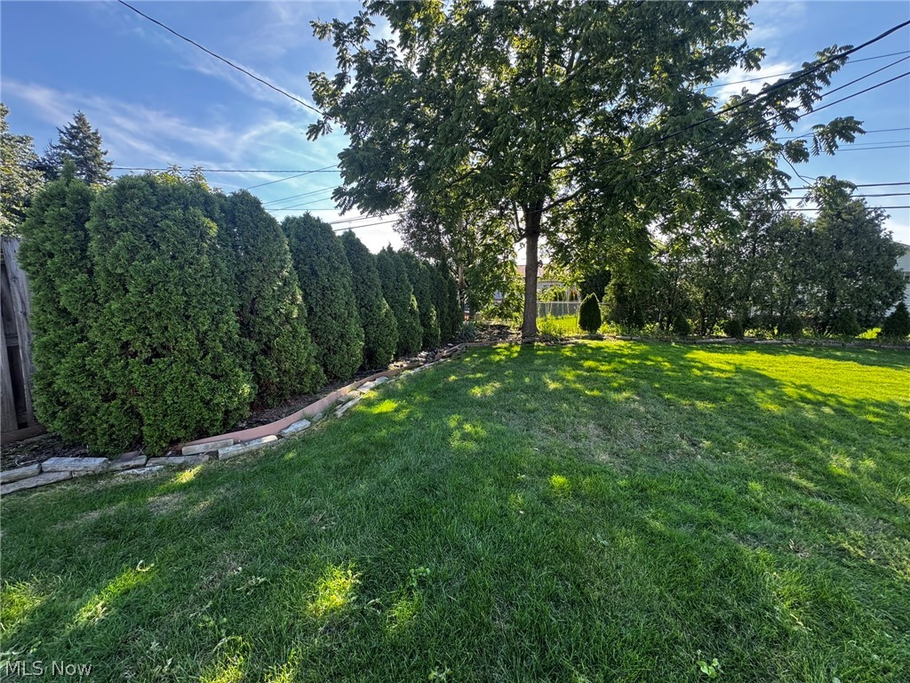 1708 Roselawn Road Mayfield Heights OH 44124
