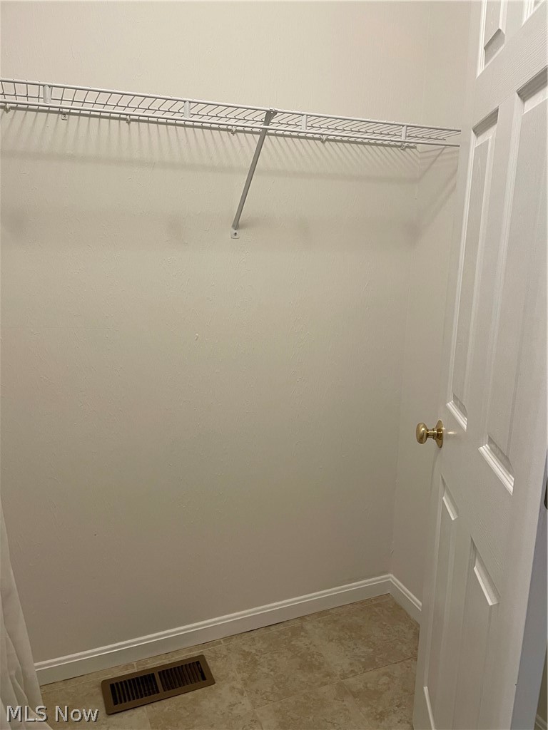 18511 Woodhaven Drive Strongsville OH 44149