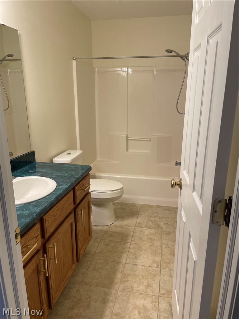 18511 Woodhaven Drive Strongsville OH 44149