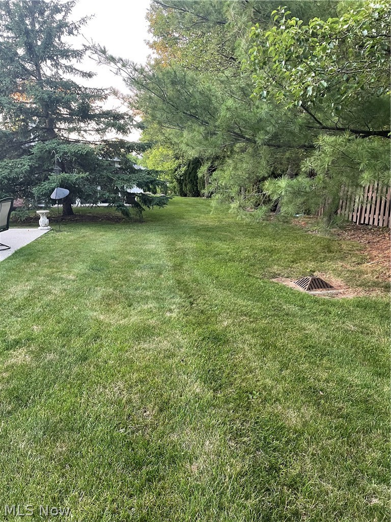 18511 Woodhaven Drive Strongsville OH 44149