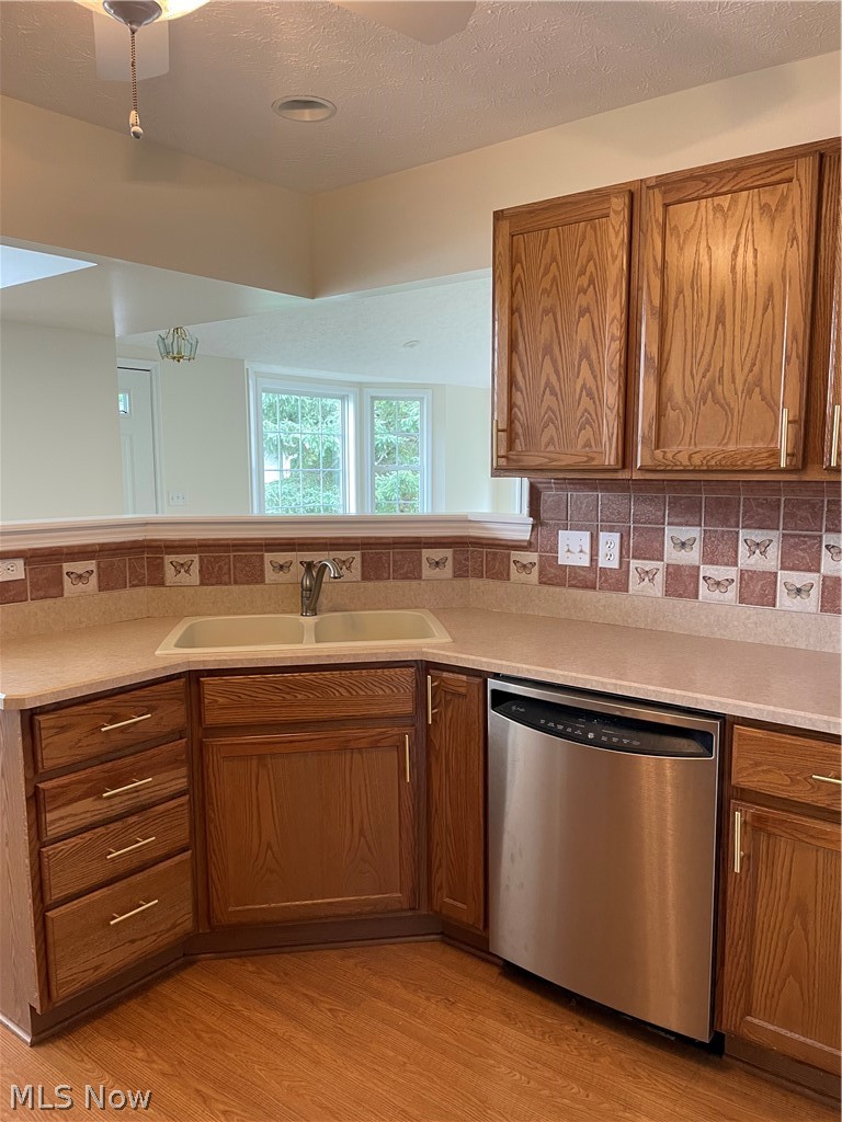 18511 Woodhaven Drive Strongsville OH 44149