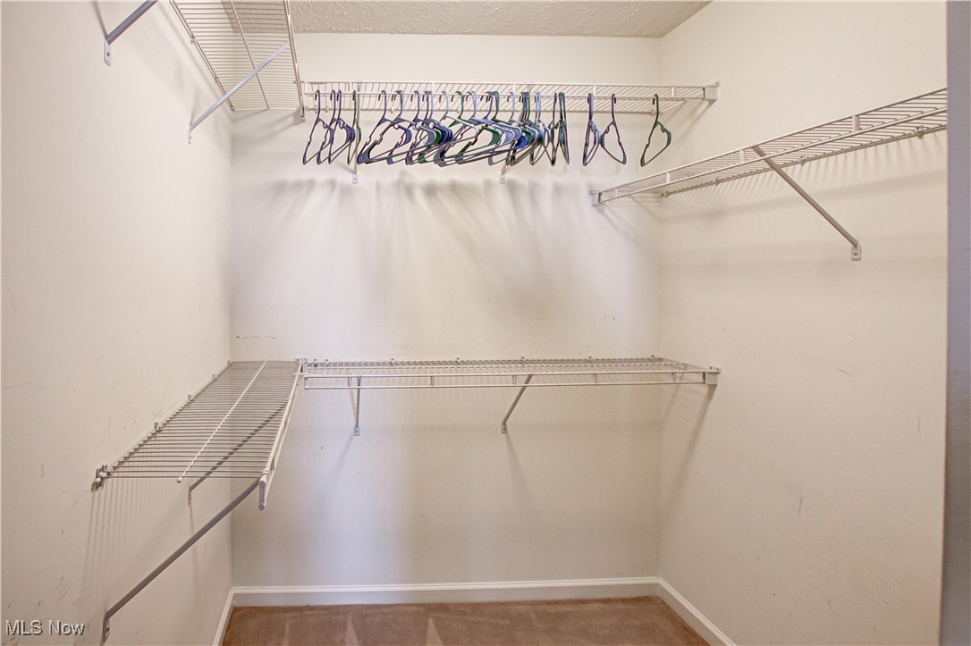 6308 Richmond Road Oakwood Village OH 44146