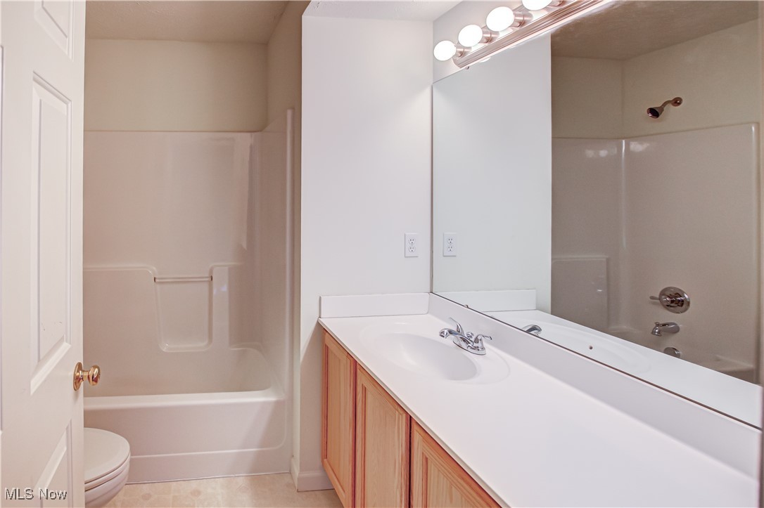6308 Richmond Road Oakwood Village OH 44146