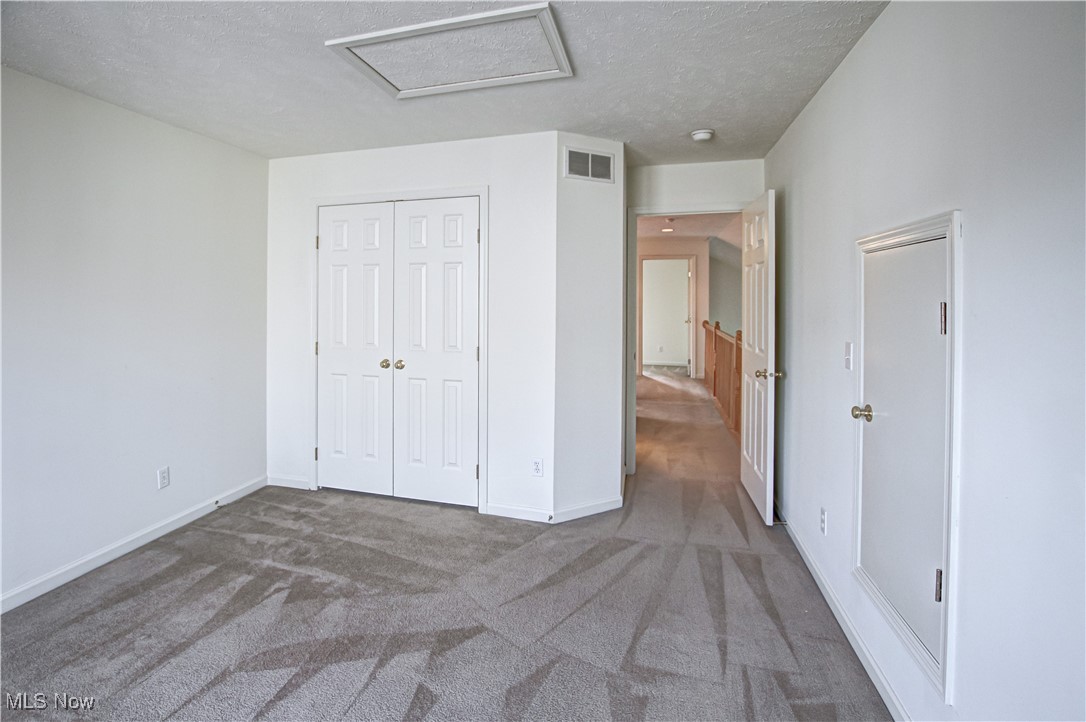 6308 Richmond Road Oakwood Village OH 44146