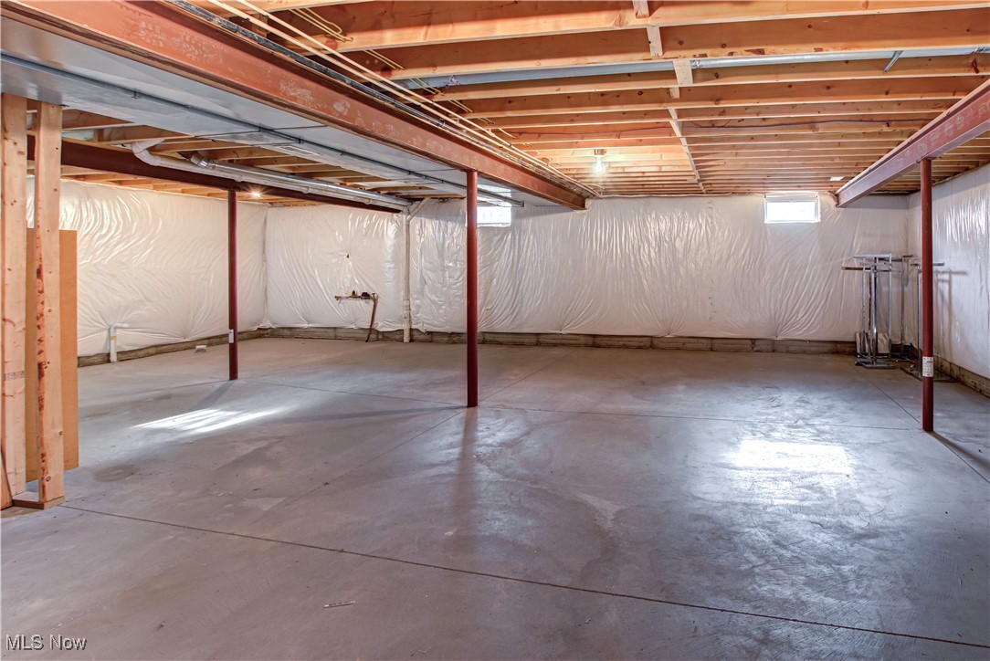 6308 Richmond Road Oakwood Village OH 44146