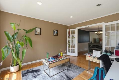 3890 Bethany Road Cleveland OH 44118