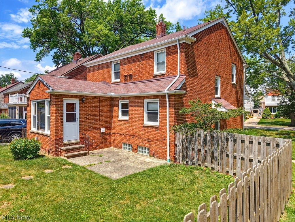 3890 Bethany Road Cleveland OH 44118
