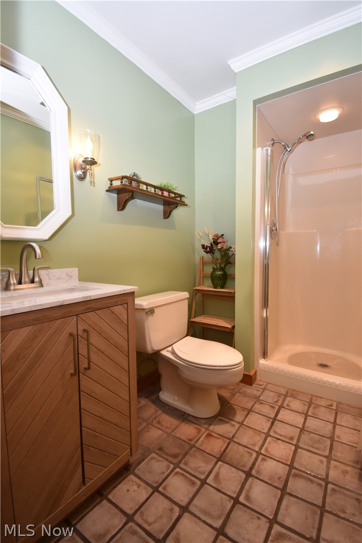 7134 Pine Grove Drive Hubbard OH 44425