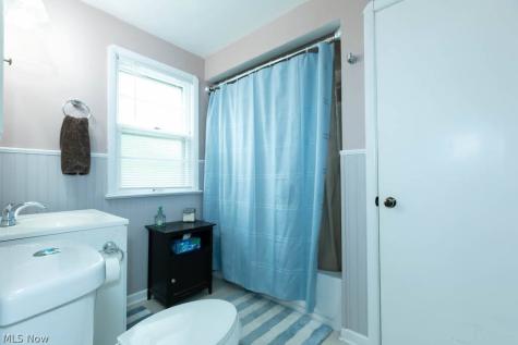 4507 Kenmore Avenue Parma OH 44134