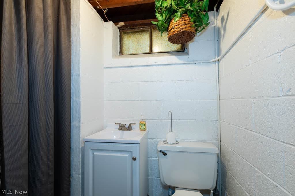 4507 Kenmore Avenue Parma OH 44134