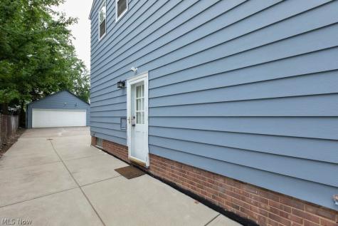 4507 Kenmore Avenue Parma OH 44134