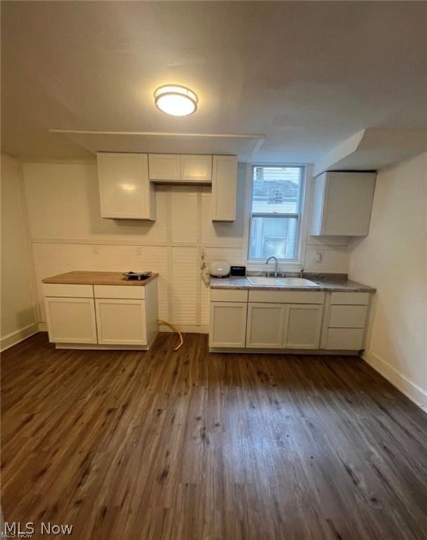 10728 Gooding Avenue Cleveland OH 44108