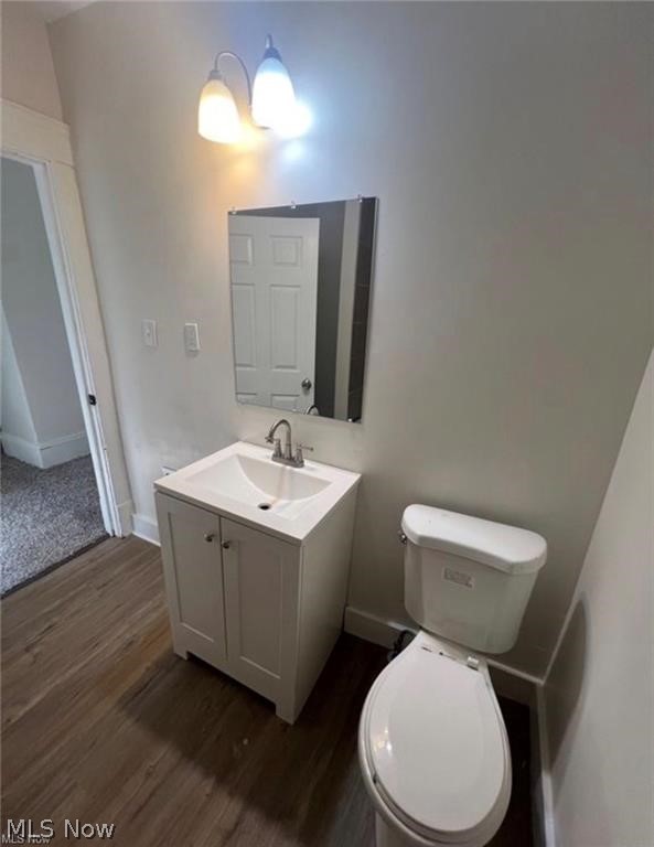10728 Gooding Avenue Cleveland OH 44108