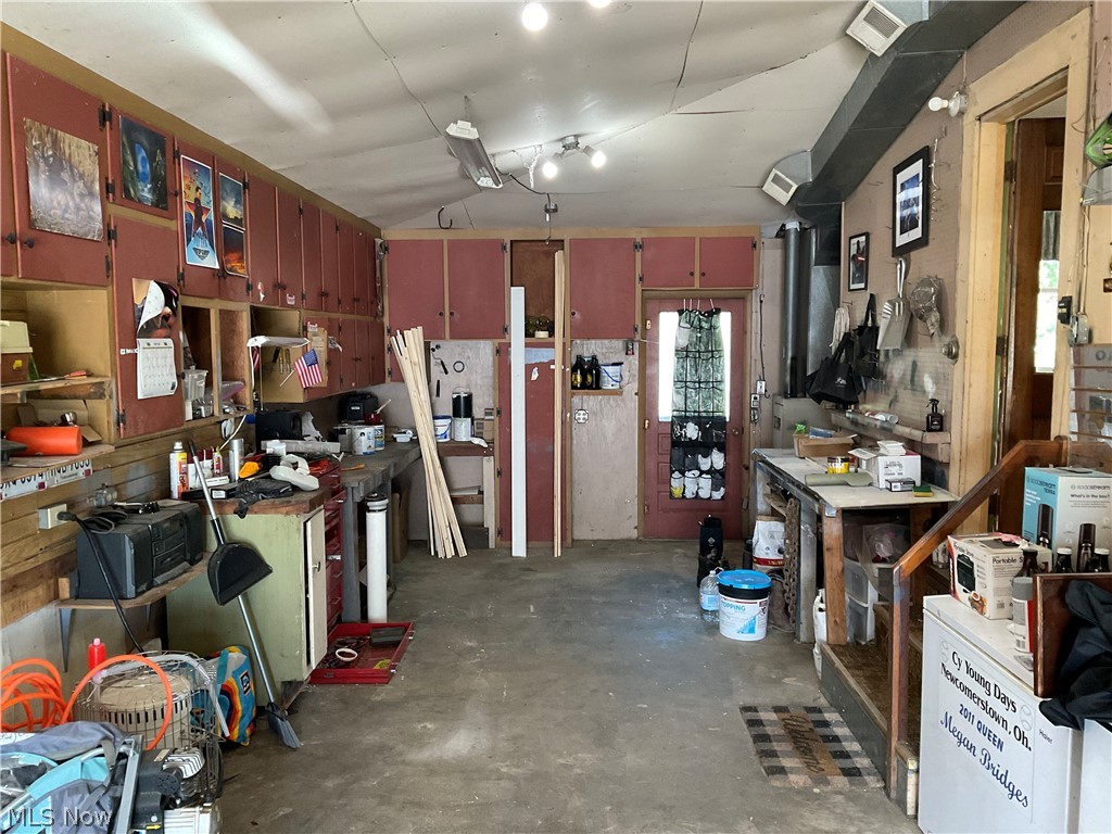 130 1st Street Newcomerstown OH 43832