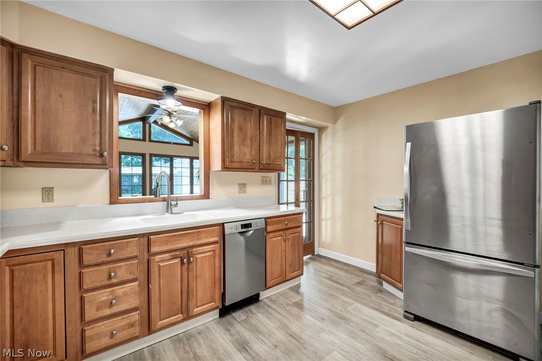 4827 Maple Street Willoughby OH 44094