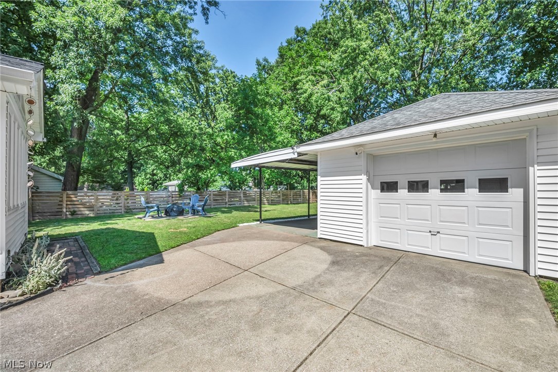 4827 Maple Street Willoughby OH 44094