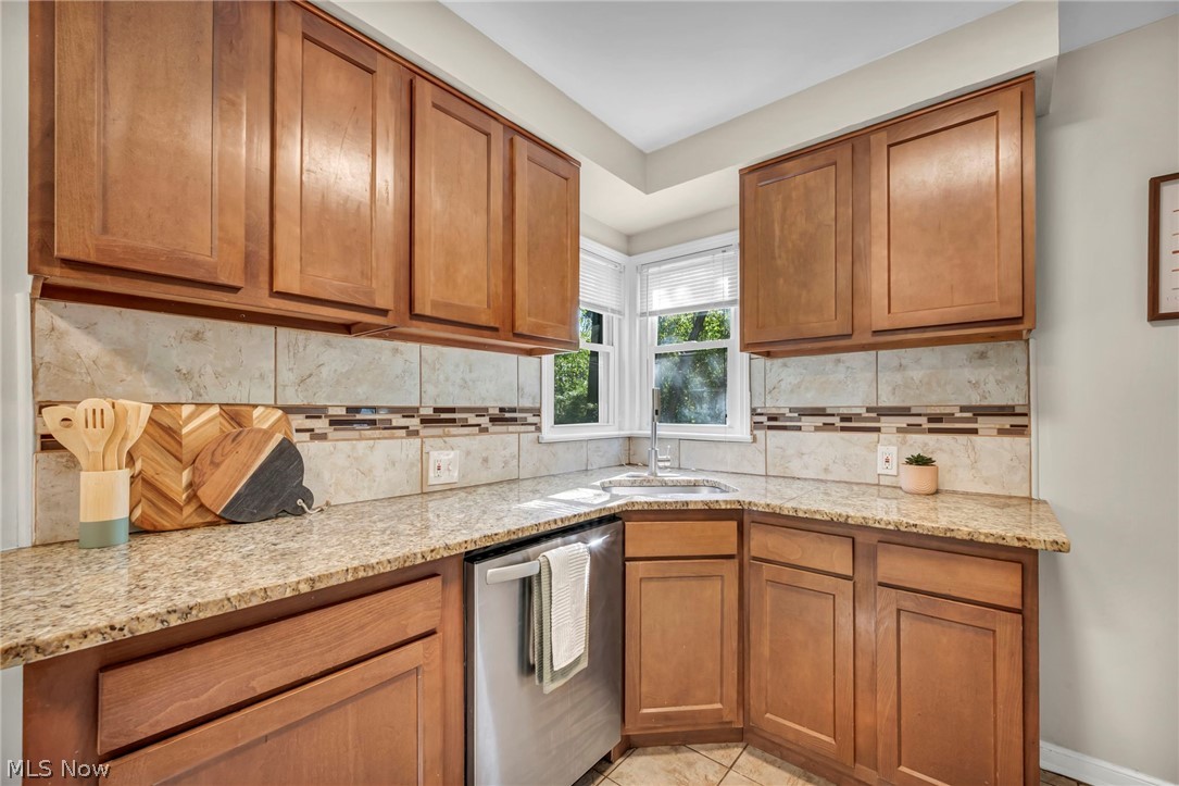 60 Greencroft Road Bedford OH 44146