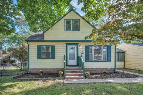60 Greencroft Road Bedford OH 44146