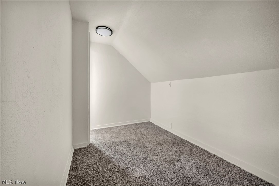 60 Greencroft Road Bedford OH 44146