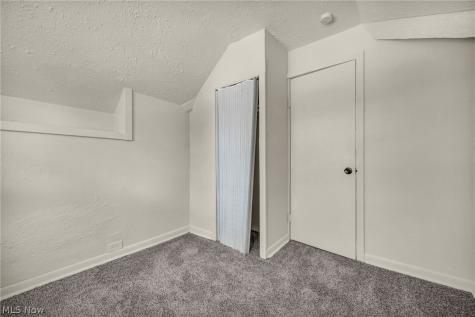 60 Greencroft Road Bedford OH 44146