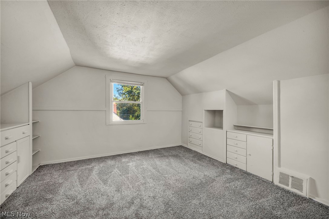 60 Greencroft Road Bedford OH 44146