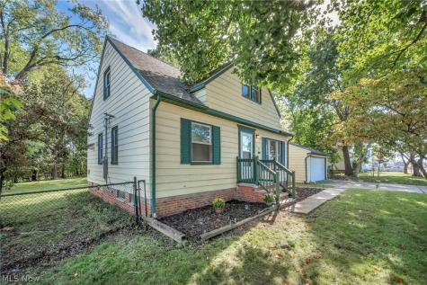 60 Greencroft Road Bedford OH 44146