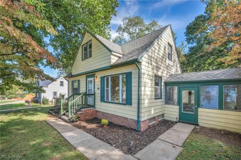 60 Greencroft Road Bedford OH 44146