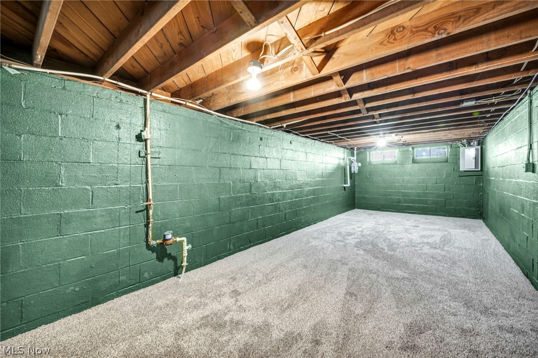 60 Greencroft Road Bedford OH 44146