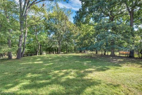 60 Greencroft Road Bedford OH 44146