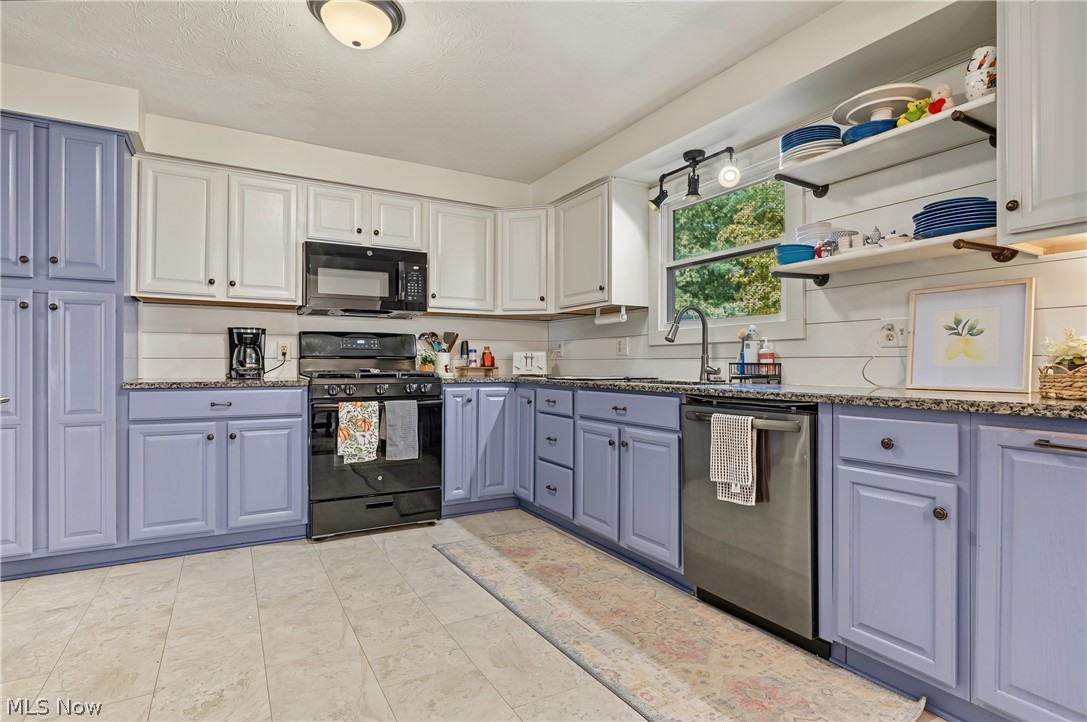 1879 Hibbard Drive Stow OH 44224