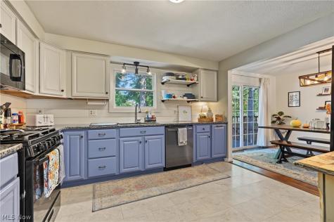 1879 Hibbard Drive Stow OH 44224