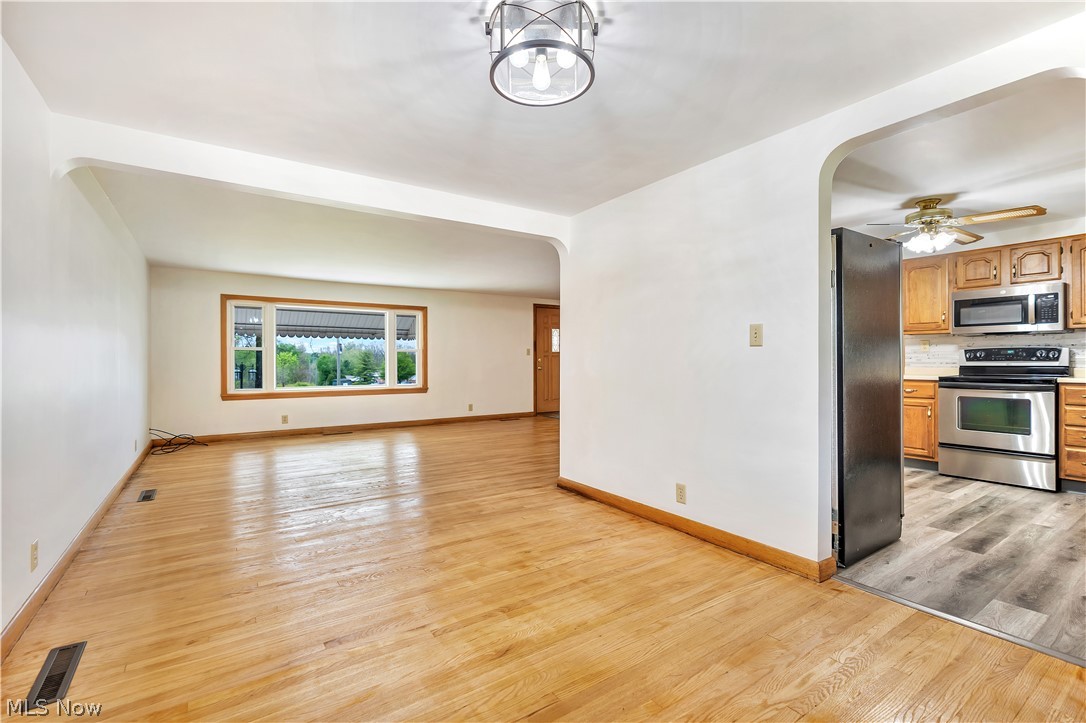 818 Canton Road NW Carrollton OH 44615
