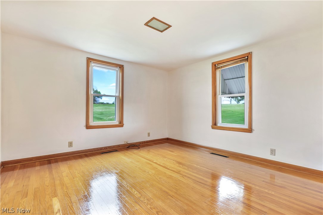 818 Canton Road NW Carrollton OH 44615