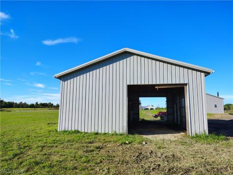 290 Township Road 581 Sullivan OH 44880