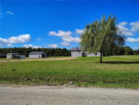 290 Township Road 581 Sullivan OH 44880