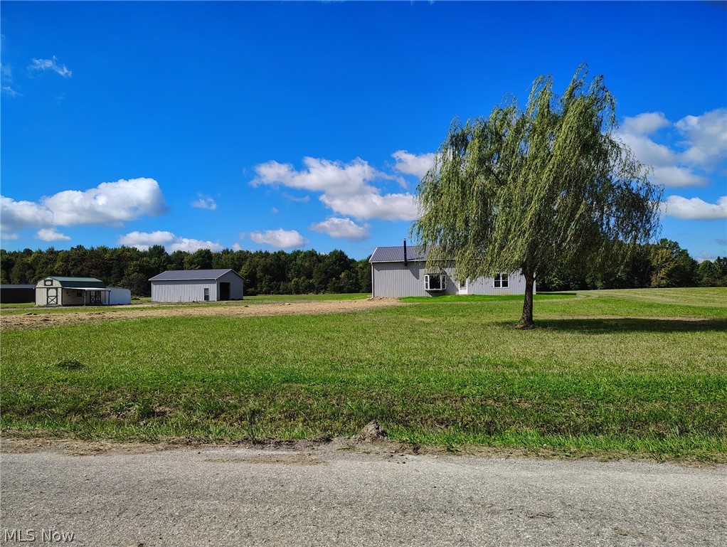 290 Township Road 581 Sullivan OH 44880