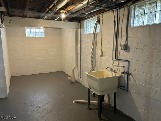 1975 9th Street SW Akron OH 44314