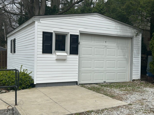 1975 9th Street SW Akron OH 44314